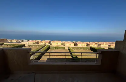 Chalet - 2 Bedrooms - 2 Bathrooms for sale in Telal Al Sokhna - Al Ain Al Sokhna - Suez