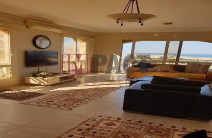 Chalet - 3 Bedrooms - 2 Bathrooms for sale in La Vista Topaz - La Vista - Al Ain Al Sokhna - Suez