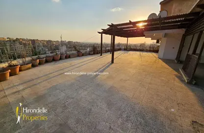 Penthouse - 5 Bedrooms - 4 Bathrooms for sale in Sarayat Al Maadi - Hay El Maadi - Cairo