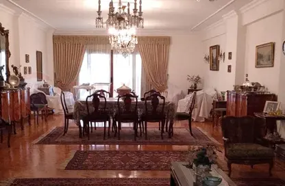 Apartment - 4 Bedrooms - 2 Bathrooms for sale in Laurent - Hay Sharq - Alexandria