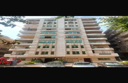 Apartment - 3 Bedrooms - 3 Bathrooms for rent in Gamal Al Din Dewidar St. - 8th Zone - Nasr City - Cairo