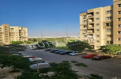 Apartment - 2 Bedrooms - 1 Bathroom for sale in Madinaty - Cairo