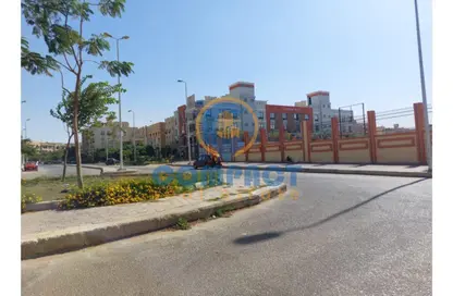 Apartment - 3 Bedrooms - 3 Bathrooms for sale in 8th District - Sheikh Zayed City - Giza