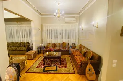 Apartment - 3 Bedrooms - 3 Bathrooms for sale in Sarayat Al Maadi - Hay El Maadi - Cairo