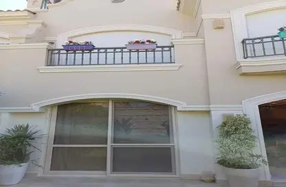 Townhouse - 5 Bedrooms - 4 Bathrooms for sale in Al Patio 5 East - El Patio - El Shorouk Compounds - Shorouk City - Cairo