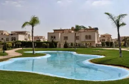 Twin House - 5 Bedrooms - 4 Bathrooms for rent in Greens - 6th District - Sheikh Zayed City - Giza