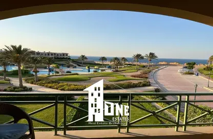 Chalet - 3 Bedrooms - 2 Bathrooms for sale in La Vista Topaz - La Vista - Al Ain Al Sokhna - Suez