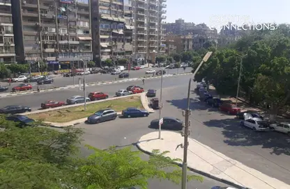 Apartment - 3 Bedrooms - 2 Bathrooms for sale in Al Hegaz St. - Roxy - Heliopolis - Masr El Gedida - Cairo