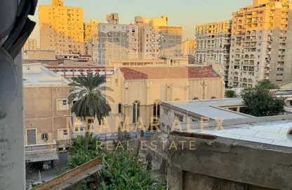 Apartment - 2 Bedrooms - 1 Bathroom for sale in Moharam Bek - Hay Sharq - Alexandria