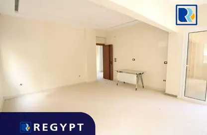 Office Space - Studio - 3 Bathrooms for rent in Street 105 - Hadayek El Maadi - Hay El Maadi - Cairo