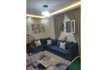 Apartment - 3 Bedrooms - 1 Bathroom for sale in Mohamed Al Agamy St. - Al Hanouvel - Hay Al Agami - Alexandria