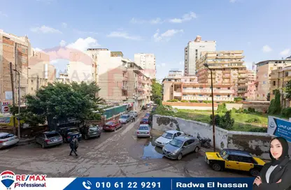 Apartment - 3 Bedrooms - 3 Bathrooms for sale in Ibrahim Al Halaby St. - Glim - Hay Sharq - Alexandria