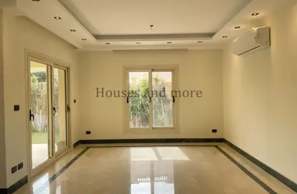 Villa - 4 Bedrooms - 4 Bathrooms for sale in Royal City - Sheikh Zayed Compounds - Sheikh Zayed City - Giza