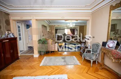 Apartment - 3 Bedrooms - 2 Bathrooms for sale in Fouad St. - Raml Station - Hay Wasat - Alexandria