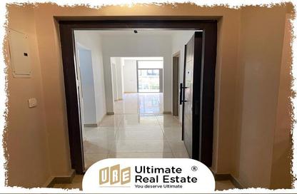 Apartment - 3 Bedrooms - 2 Bathrooms for sale in Moon Residences - Fifth Square - The 5th Settlement - New Cairo City - Cairo