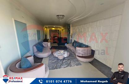 Apartment - 3 Bedrooms - 3 Bathrooms for rent in Mohamed Fawzy Moaz St. - Smouha - Hay Sharq - Alexandria