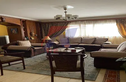 Apartment - 3 Bedrooms - 2 Bathrooms for rent in Hafez Ramadan St. - 6th Zone - Nasr City - Cairo