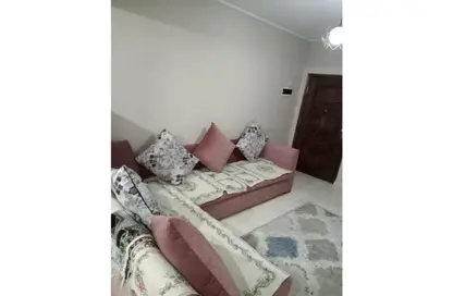 Apartment - 2 Bedrooms for rent in 1st District - Sheikh Zayed City - Giza