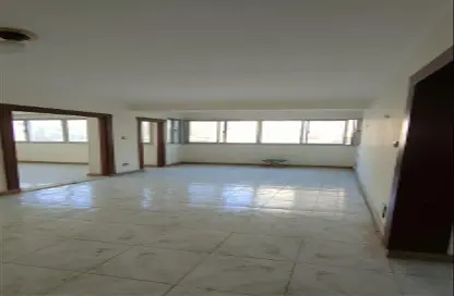 Office Space - Studio - 2 Bathrooms for rent in Abbas Al Akkad St. - 1st Zone - Nasr City - Cairo