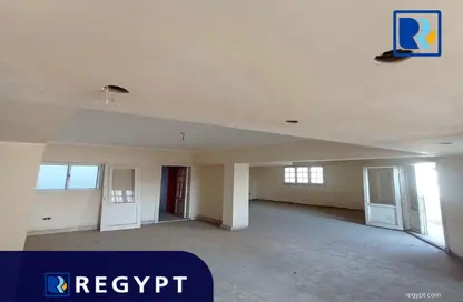 Apartment - 3 Bedrooms - 2 Bathrooms for sale in Street 202 - Degla - Hay El Maadi - Cairo