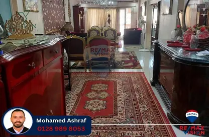 Apartment - 3 Bedrooms - 2 Bathrooms for sale in Zahran Roshdy St. - Glim - Hay Sharq - Alexandria