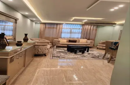 Apartment - 2 Bedrooms - 1 Bathroom for rent in Makram Ebeid St. - 6th Zone - Nasr City - Cairo