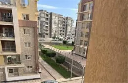 Apartment - 2 Bedrooms - 2 Bathrooms for sale in El Koronfel - The 5th Settlement - New Cairo City - Cairo