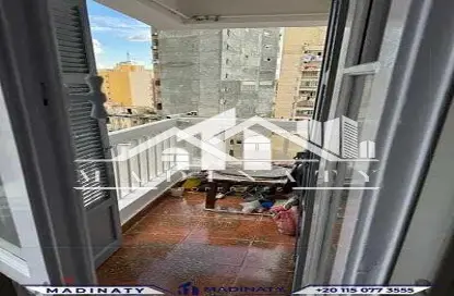 شقة - 2 غرف نوم - 1 حمام للبيع في سان ستيفانو - حي شرق - الاسكندرية