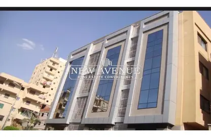 Whole Building - Studio - 6 Bathrooms for sale in El Laselky St. - Hay El Maadi - Cairo