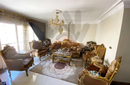 Apartment - 3 Bedrooms - 3 Bathrooms for sale in Abo Qir St. - Cleopatra - Hay Sharq - Alexandria