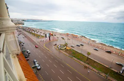 Apartment - 4 Bedrooms - 5 Bathrooms for sale in Al Geish Road - Camp Chezar - Hay Wasat - Alexandria