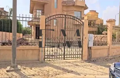 Villa for sale in Al Sadat Axis - The 1st Settlement - New Cairo City - Cairo