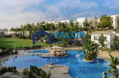 Apartment - 3 Bedrooms - 2 Bathrooms for sale in Mountain View iCity - 5th Settlement Compounds - The 5th Settlement - New Cairo City - Cairo