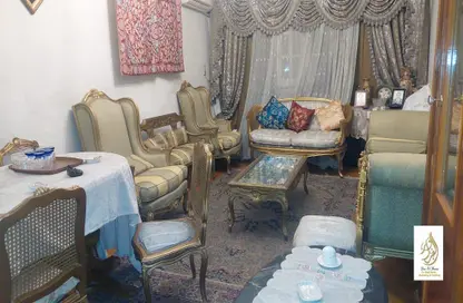 Apartment - 4 Bedrooms - 2 Bathrooms for sale in Al Dokki St. - Dokki - Giza