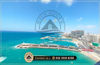 Apartment - 2 Bedrooms - 1 Bathroom for rent in Al Geish Road - Glim - Hay Sharq - Alexandria