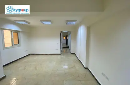 Office Space - Studio - 4 Bathrooms for rent in Maadi - Hay El Maadi - Cairo