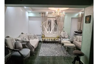 Apartment - 2 Bedrooms - 2 Bathrooms for sale in Mohammed Al Maqref St. - 6th Zone - Nasr City - Cairo