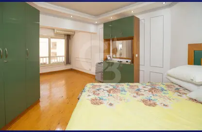 Apartment - 2 Bedrooms - 1 Bathroom for sale in Roushdy - Hay Sharq - Alexandria