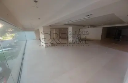 Office Space - Studio - 3 Bathrooms for rent in Gameat Al Dewal Al Arabeya St. - Mohandessin - Giza