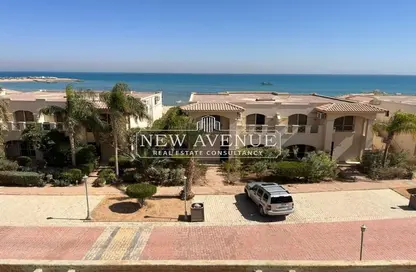 Twin House - 3 Bedrooms - 3 Bathrooms for sale in La Vista 2 - La Vista - Al Ain Al Sokhna - Suez