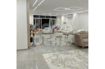 Apartment - 4 Bedrooms - 2 Bathrooms for sale in Nehro St. - Roxy - Heliopolis - Masr El Gedida - Cairo