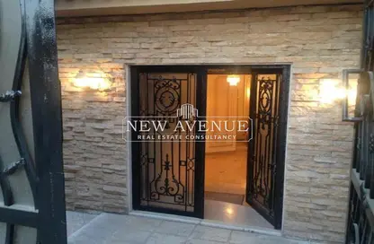 Duplex - 3 Bedrooms - 4 Bathrooms for sale in Mostafa Baghdadi Square - District 3 - The 5th Settlement - New Cairo City - Cairo