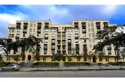 Apartment - 3 Bedrooms - 3 Bathrooms for sale in Al Fostat St. - Ain El Sera - Hay Masr El Kadima - Cairo