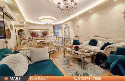 Apartment - 3 Bedrooms - 1 Bathroom for sale in Al Nasr St. - Smouha - Hay Sharq - Alexandria