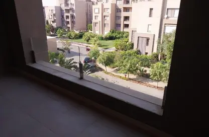 Apartment - 2 Bedrooms - 2 Bathrooms for rent in Palm Hills Village Gate - South Investors Area - New Cairo City - Cairo