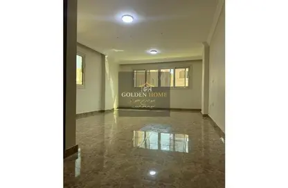 Apartment - 3 Bedrooms - 2 Bathrooms for sale in Al Mehwar Al Markazi - 1st District - 6 October City - Giza