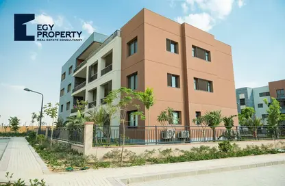 Apartment - 2 Bedrooms - 2 Bathrooms for sale in District 5 - 5th Settlement Compounds - The 5th Settlement - New Cairo City - Cairo