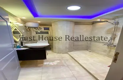 Apartment - 4 Bedrooms - 3 Bathrooms for rent in Central New Cairo - North Teseen St. - The 5th Settlement - New Cairo City - Cairo