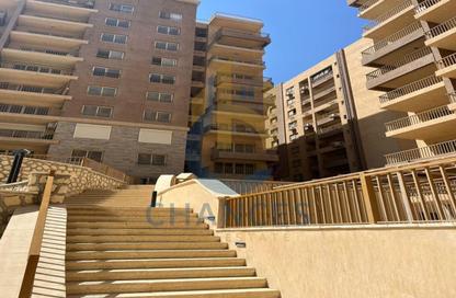 Apartment - 3 Bedrooms - 3 Bathrooms for sale in Tijan - Zahraa El Maadi - Hay El Maadi - Cairo