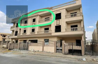 Apartment - 3 Bedrooms - 2 Bathrooms for sale in 1st Neighborhood - 4th District West - Shorouk City - Cairo